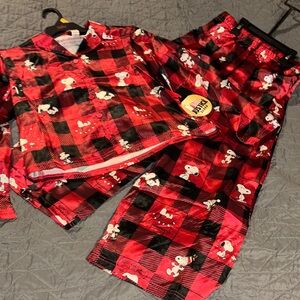 New NWT Justice peanuts Snoopy Red Plaid Kids Pajamas large 12/14 holiday collab